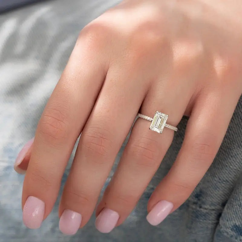 Emerald Solitaire Ring