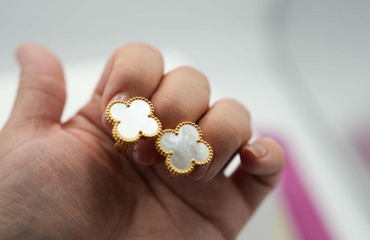 Van Earings (White)
