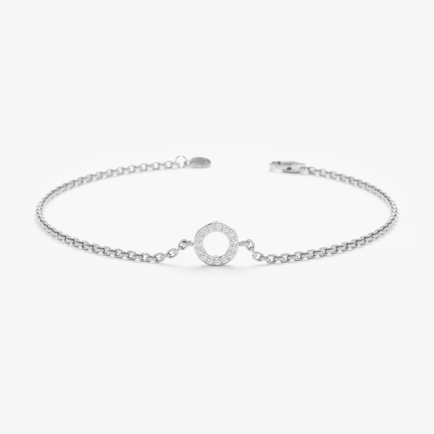 Minimal O Bracelet