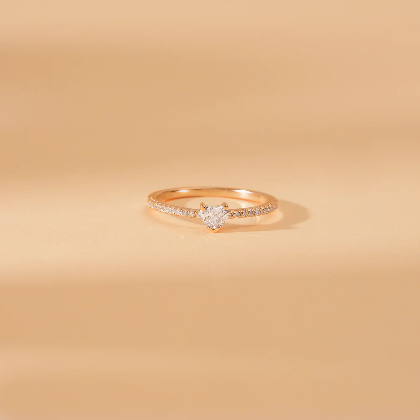 Minimal Heart Ring