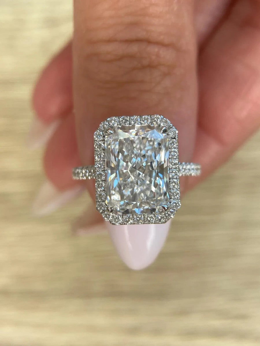 Halo Radiant Cut Ring