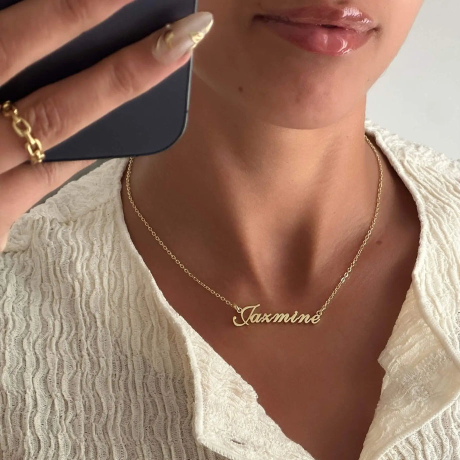 SIENA Name Necklace