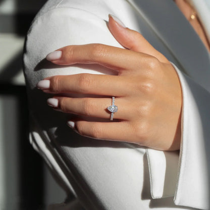 Pear Cut Engagement Ring