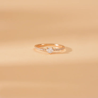 Minimal Heart Ring