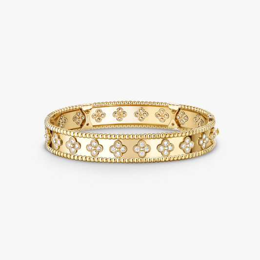 Pèarl Clover Bangle
