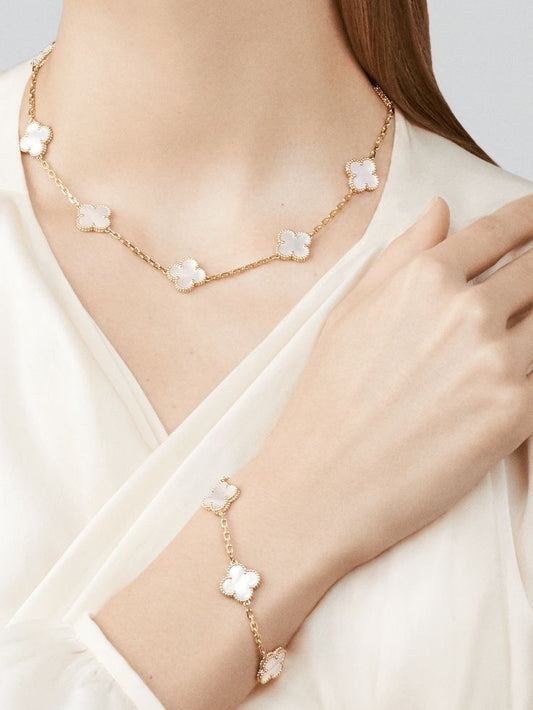 Van Bracelet (White)