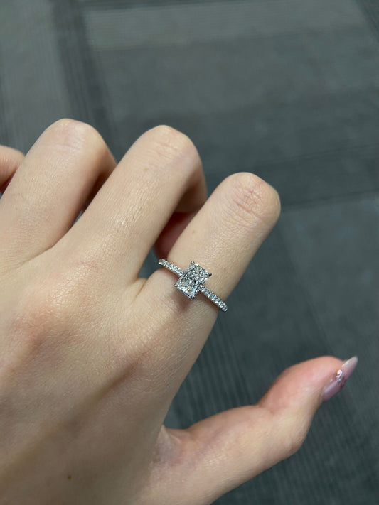 Hexa Crest Ring